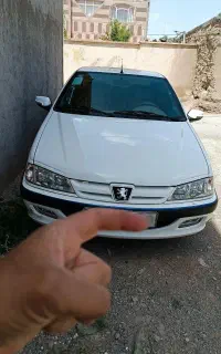 پارس ۴۰۱ سفید نیمه سفارشی