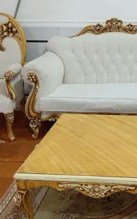 مبل ۷نفره کلاسیک درحد جهیزیه تمیز