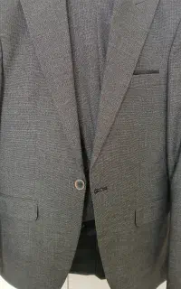 کت و شلوار و جلیقه طوسی نو سایز ۴۶