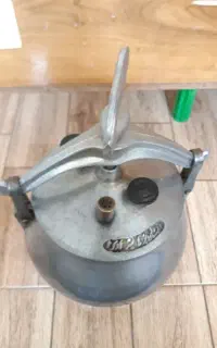 زودپز ۴لیتری