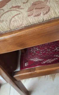 6 عدد صندلی چوبی کاملا سالم