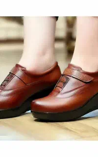 کفش زنانه چسبی راحتی مشکی طبی قهوه ای pu چسب