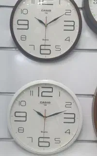 ساعت دیواری ۳۰ سانتی آرام گرد با یکسال گارانتی