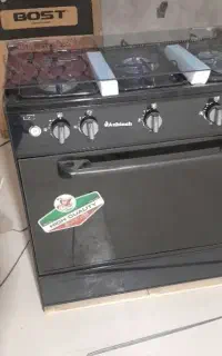 اجاق گاز پنج شعله طرح فر نونو داخل کارتن باز نشده
