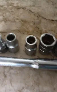 بکس Hans  اصلی