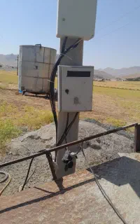 کارگر بلوک زنی