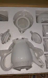 سرویس چایی خوری ۱۷پارچه مقصود