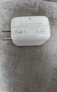 شارژر اصلی اپل ۱۰ وات