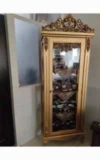 بوفه طلایی