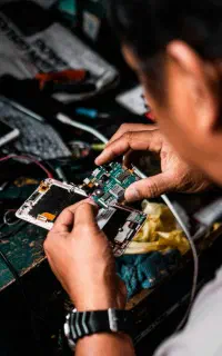 تعمیرات تخصصی موبایل