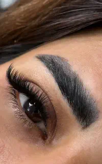 تخفیف ویژه آموزش کاشت و اکستنشن مژه فقط ۳/۷۰۰/۰۰۰