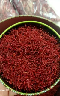 زعفران نگین اعلا و دسته