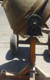 بالابر و بتونیر ساختمانی