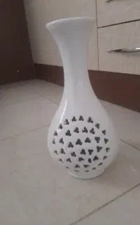 گل وگلدان