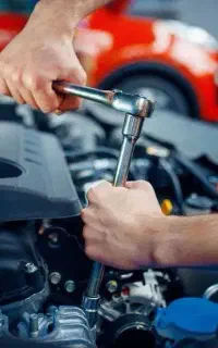 مکانیک باطری ساز سیار خدمات خودرو