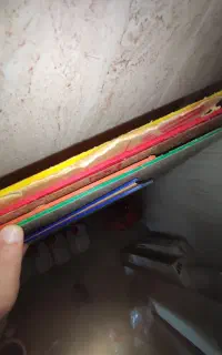 ورق اکریلیک (طلق رنگی)