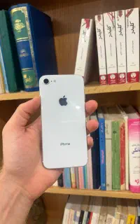آیفون se