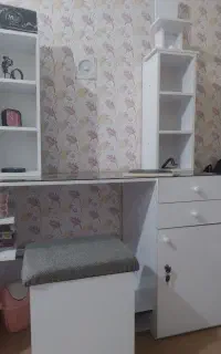 میز کامپیوتر و مطالعه