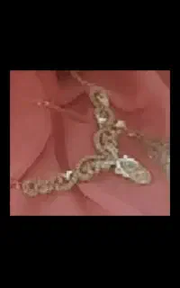 گردنبند گم شده درخشروشاه یا آخولا