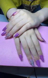 گاشت ناخون و گاشت مژه