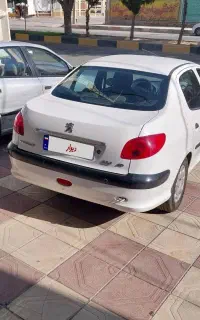 پژو۲۰۶ اس دی وی۸
