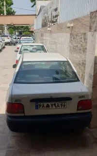 کارگر  نمایشگاه