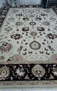 فرش۱۲ و ۶ متری