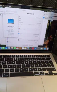 MacBook  m4 air 2025