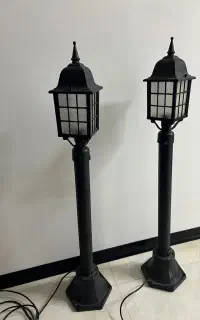 چراغ باغی ۱۲۰ سانت تکشیدفام فلزی