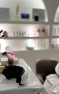 آموزشِ ورود به بازار کارِ پاکسازیِ پوست ۲۹۰۰