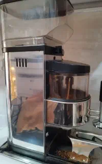 دستگاه قهوه و آسیاب