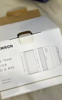لنز tamron 28-75 di III RXD