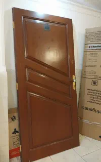 درب ورودی منزل چوب روس