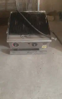 وسایل فست فود