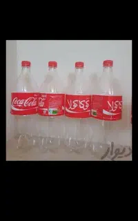 ضایعات پلاستیک و بطری نوشابه