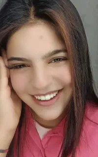 آموزش و خدمات تخصصی مژه و ابرو