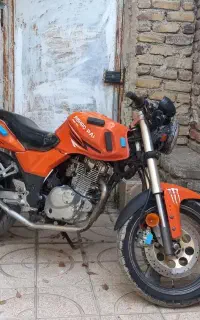 موتور سیکلت 200 پیشرو