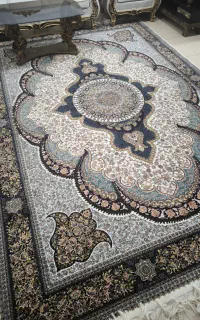 قالی دستباف گونه ۷۰۰ شانه تراکم ۲۵۵۰
