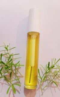روغن تقویت مژه  و ابرو طبیعی