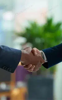 کارگر ،راننده نیسان، منشی ،بازاریاب،ادمین وحسابدار