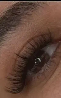 اکستنشن مژه و لیفت مژه و ابرو