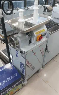 چرخ گوشت تسمه‌ای الکتروکار EC16 (نو + گارانتی)