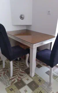 میز ناهارخوری ۴ نفره
