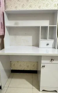میز تحریر رنگ سفید درجه یک