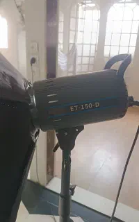 نور ثابت 150