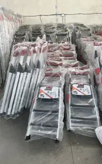 نرده بان فلزی طرح الومینیومی