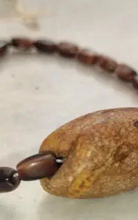آل منجوقی به همراه عقیق