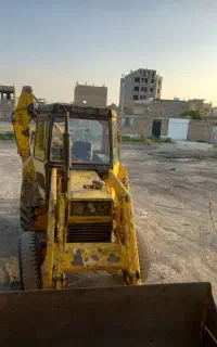 بیل بکهو جهت کار در اصفهان و محدوده