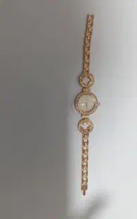 ساعت زنونه