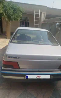 یک دستگاه خودرو سواری پژو 405